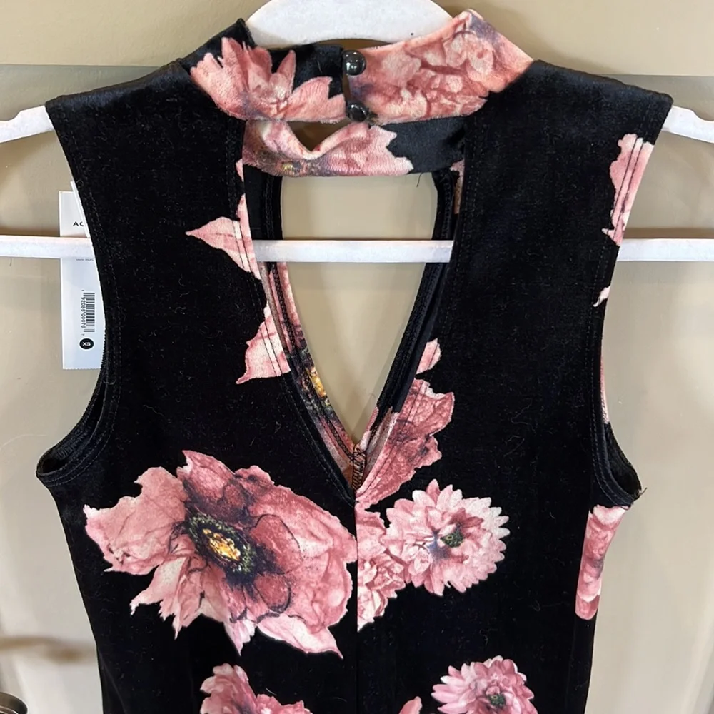 Aqua Dress Bloomingdale’s Choker Sleeveless Floral NEW